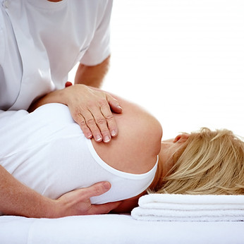 Chiropraktische Anpassungssitzung