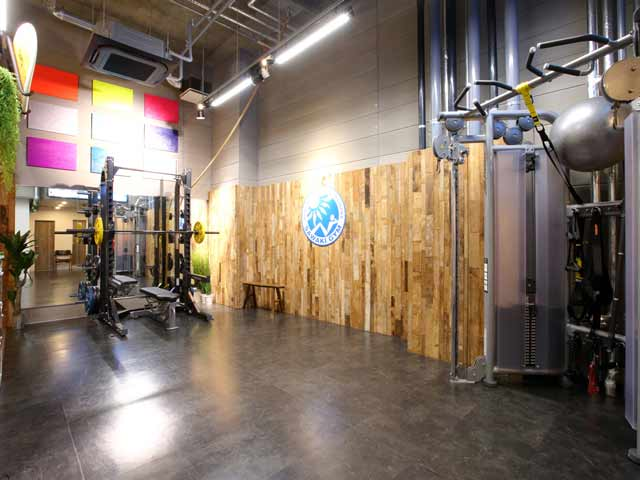 パーソナルトレーニングジム SAWAKIGYM