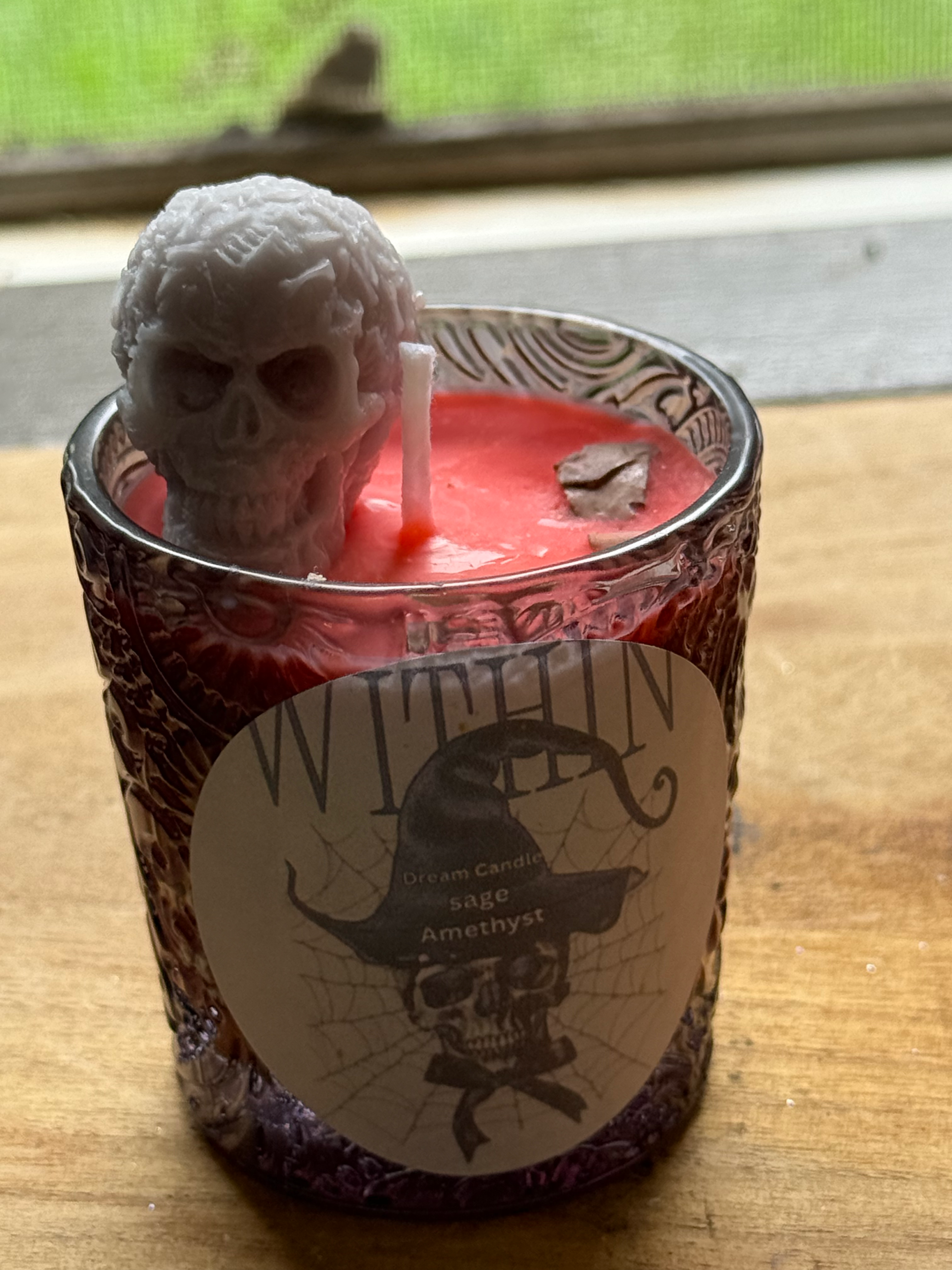 Dragon  Blood Skull candle 