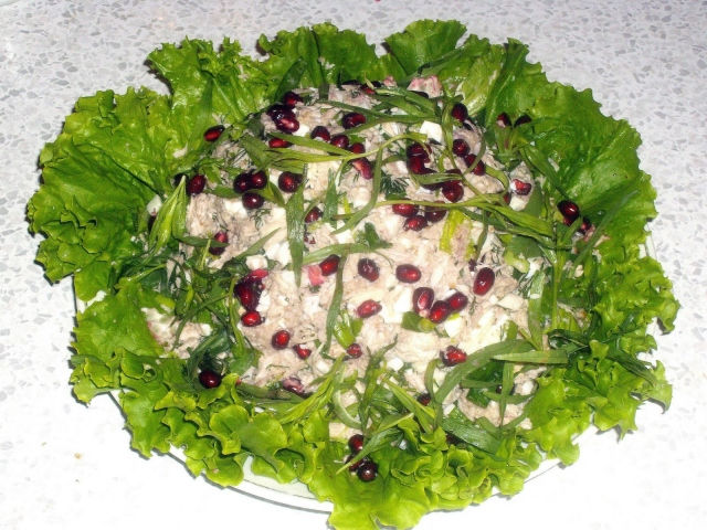 wpapers_ru_Грузинский-салат-с-курицей.jpg
