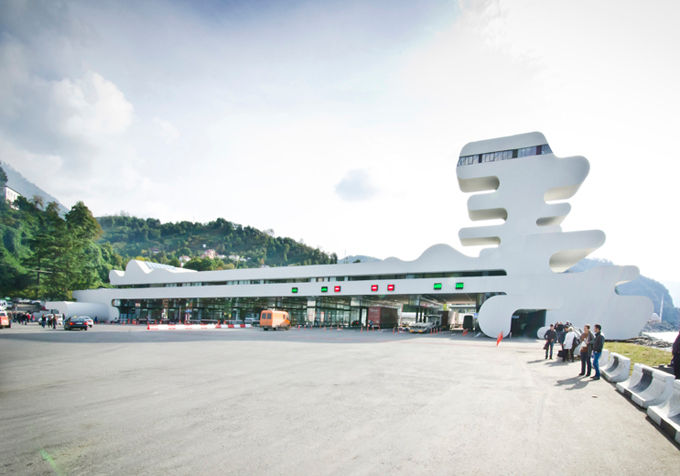 Sarpi-Border-by-J_-Mayer-H_-Architects03.jpg