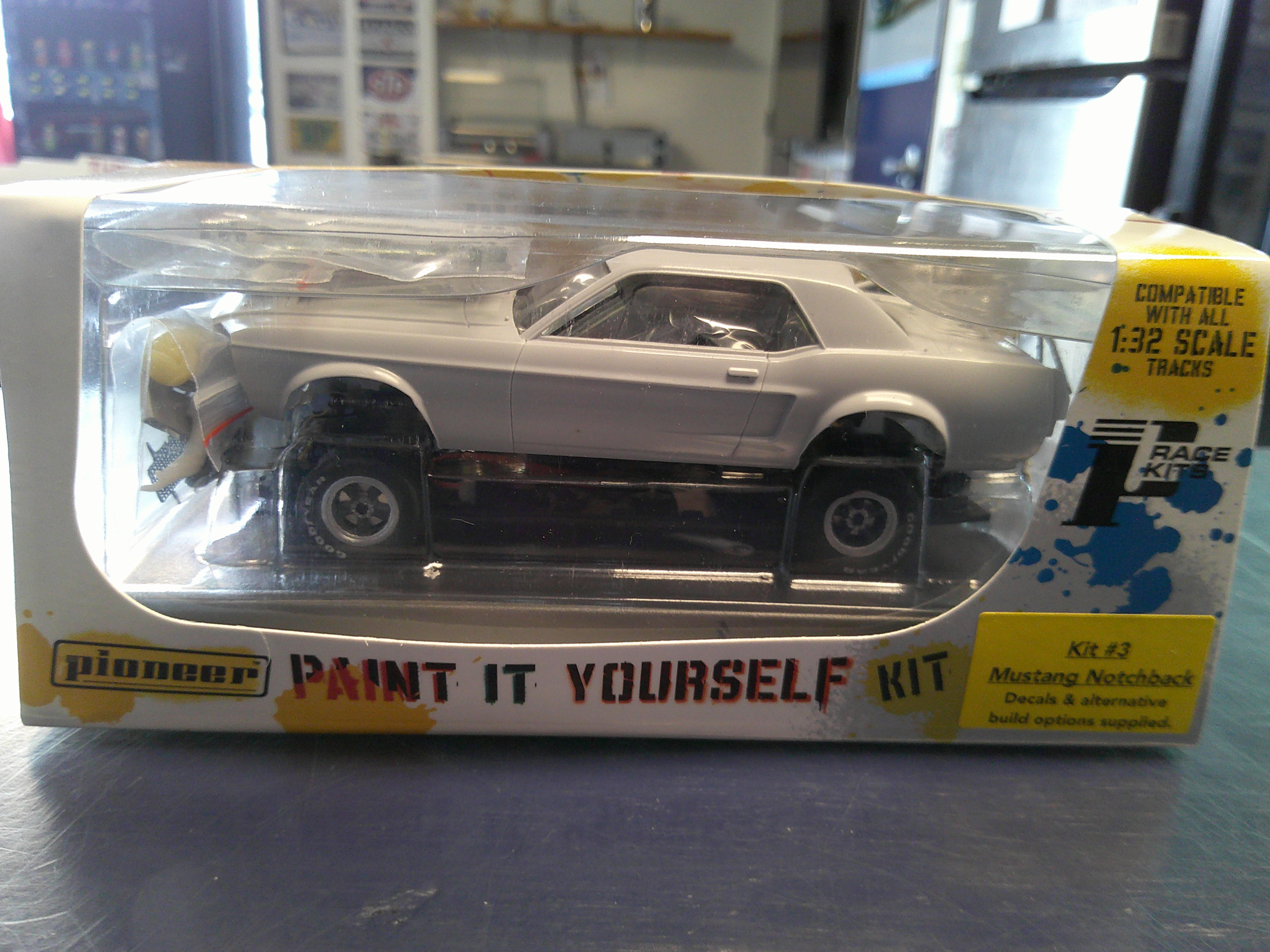 PIONEER  FORD MUSTANG  NOTCHBACK PAINT IT YOURSELF KIT