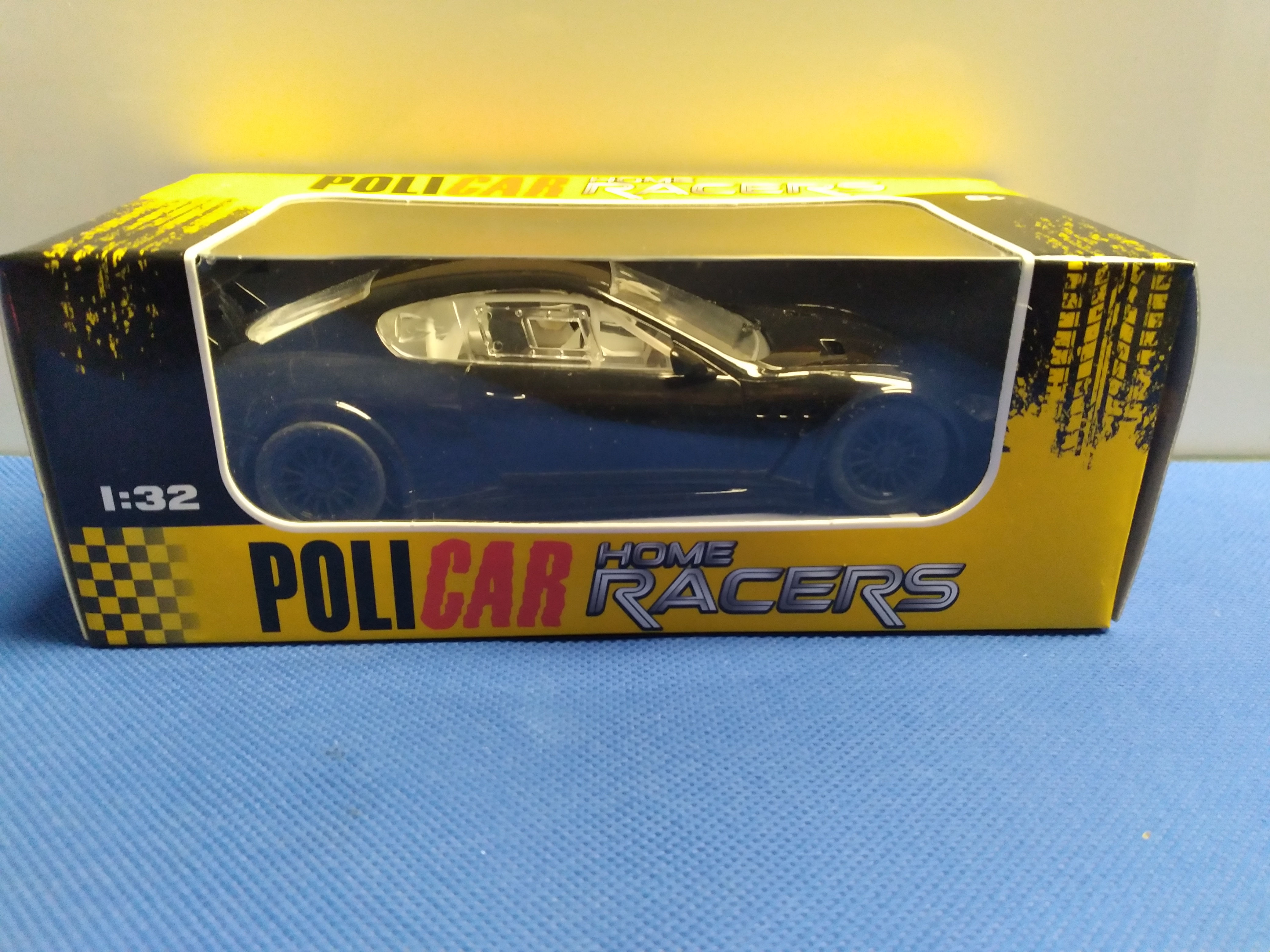 POLICAR HOME RACERS