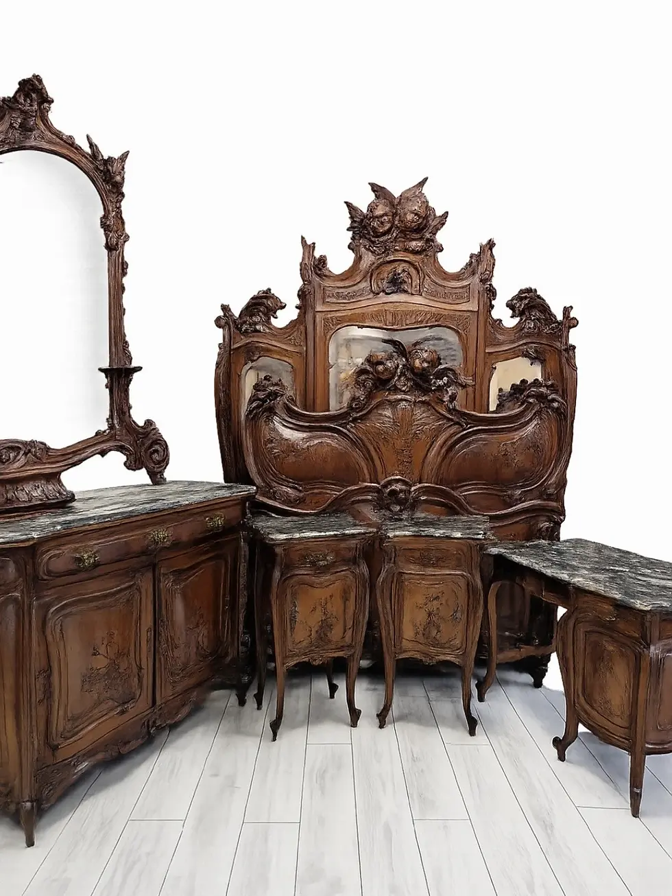 Miniature : Art Nouveau Bedroom Set with Baroque Details