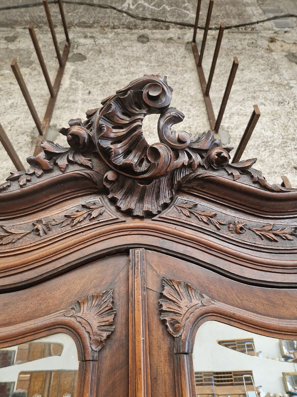 Thumbnail: Baroque French Rococo Style Wardrobe