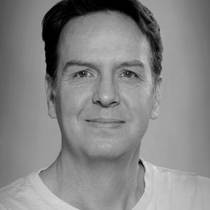2 Bob Headshots -2649aaa B&W web.jpg