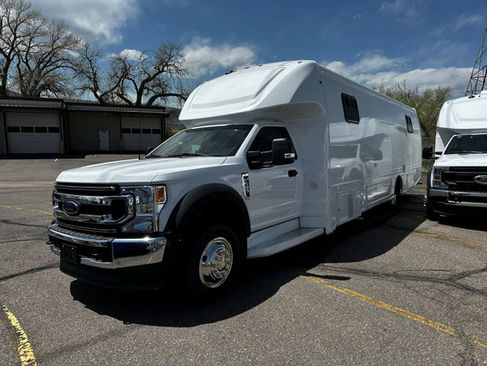 A white 37ft mobile clinic for sale