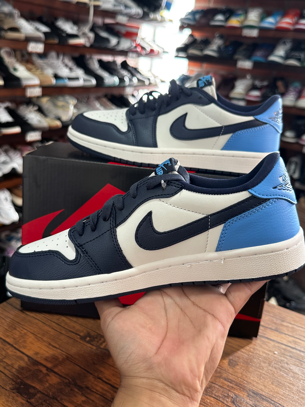Miniatura: Jordan 1 Low OG Obsidian 