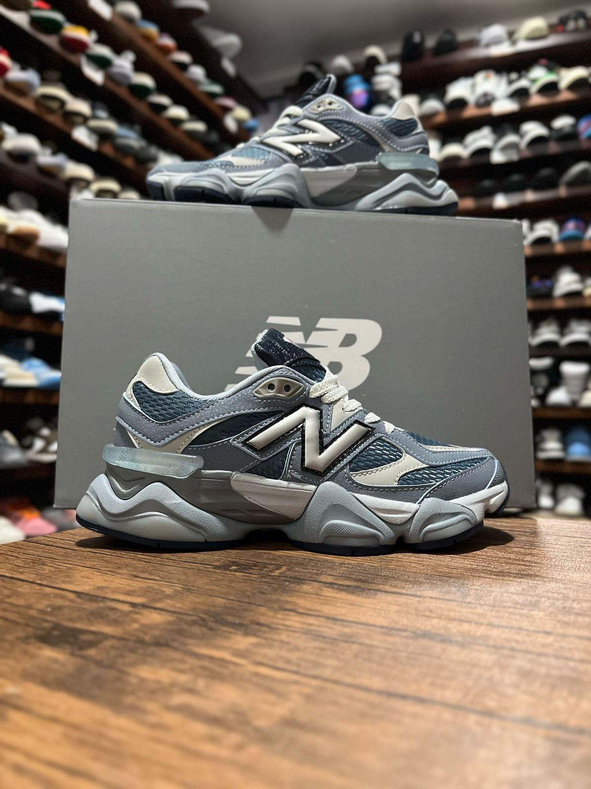 New Balance 9060 Azul