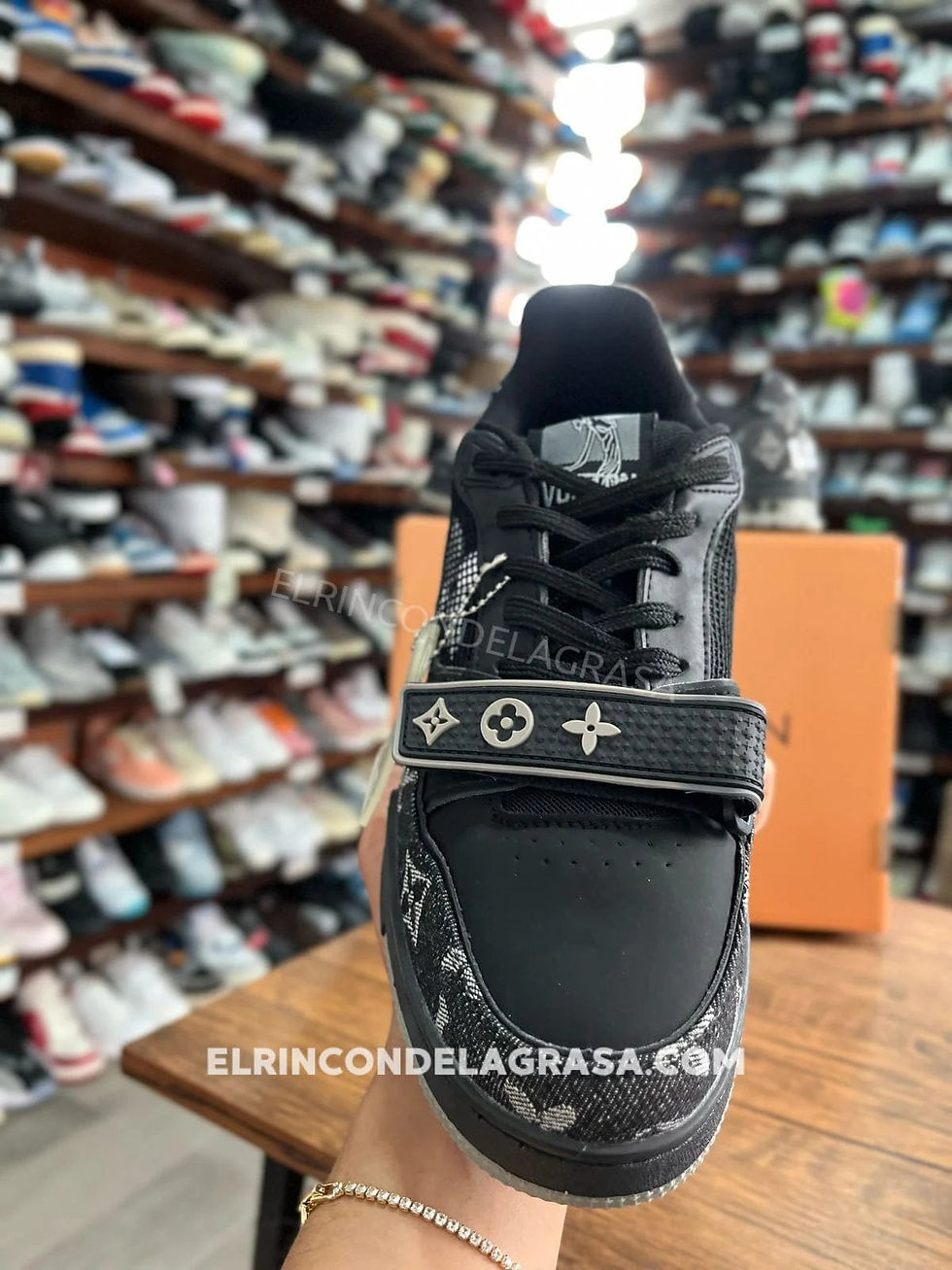 Miniatura: Louis Vuitton Monogram Black
