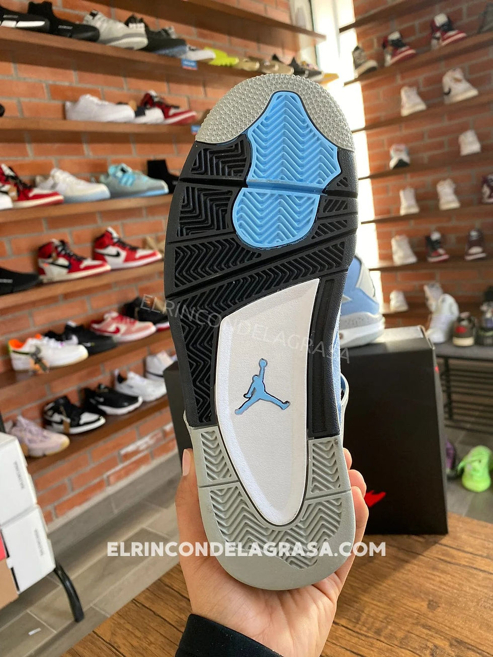 Miniatura: Jordan 4 UNC