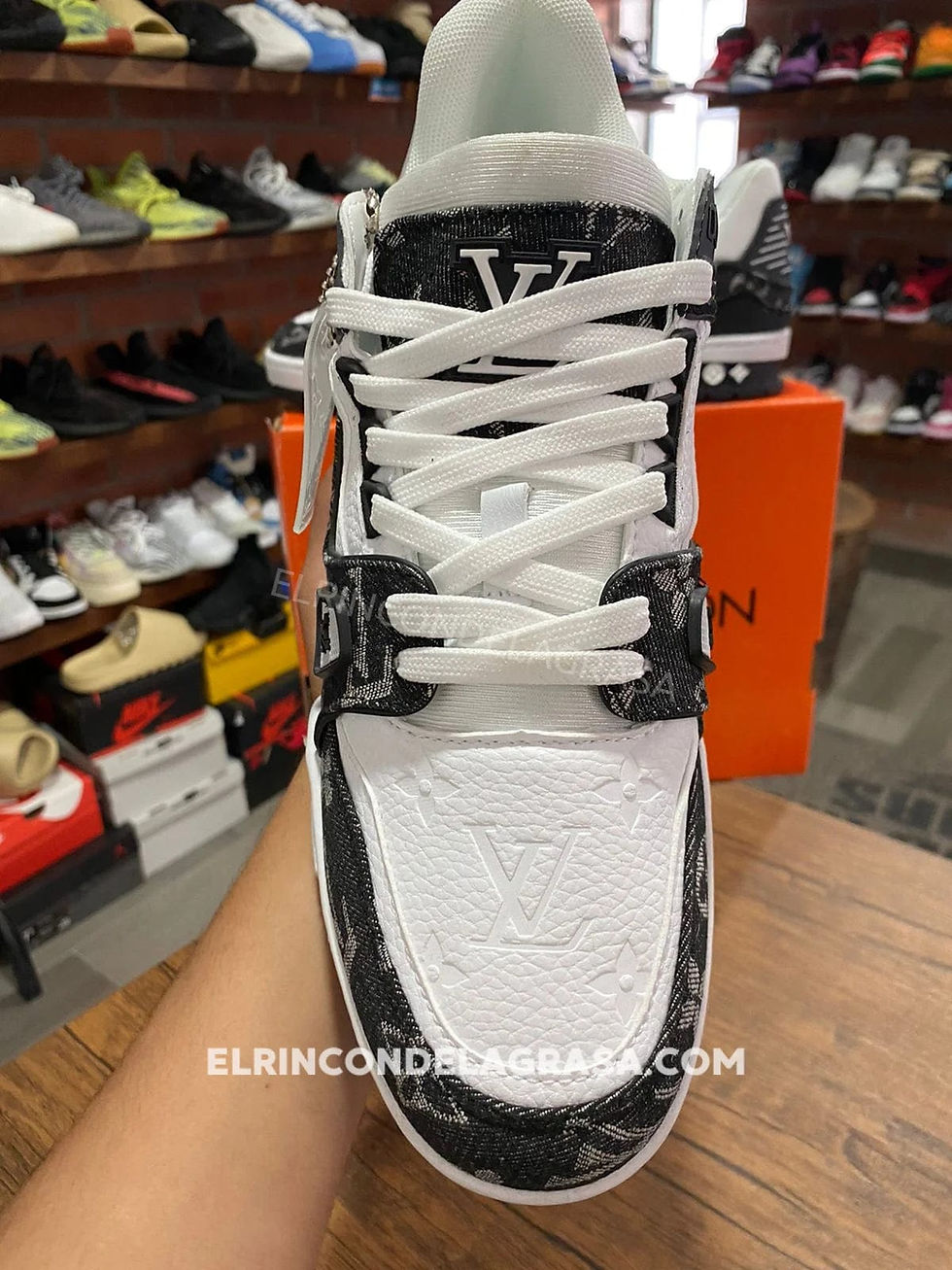 Miniatura: Louis Vuitton Trainer Black & White