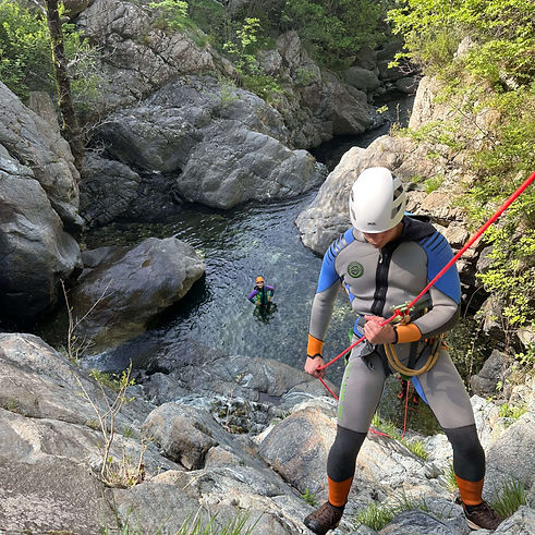 canyoning-liguria-tour-guidato_edited.jpg