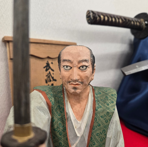 宮本武蔵の木彫