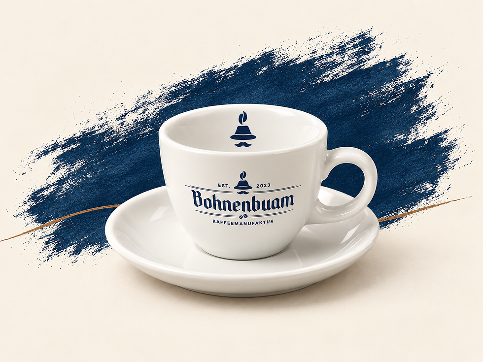 Weiße Bohnenbuam Espressotasse mit Untertasse und Logo