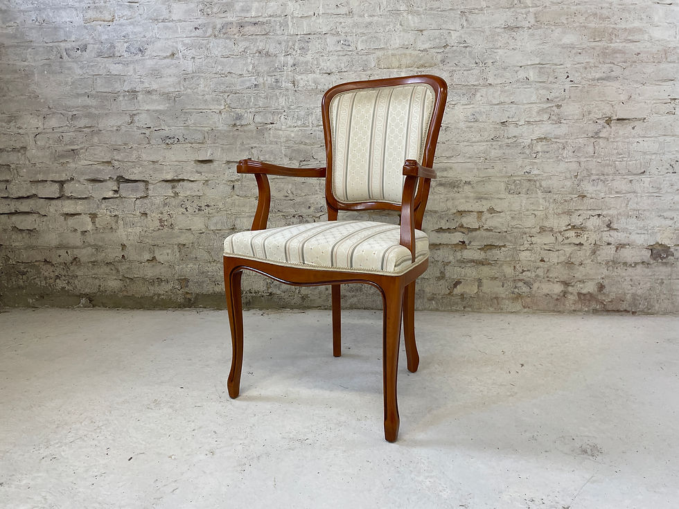 Miniaturbild: Italienische Barock Essgruppe im Antik-Stil aus Kirschholz