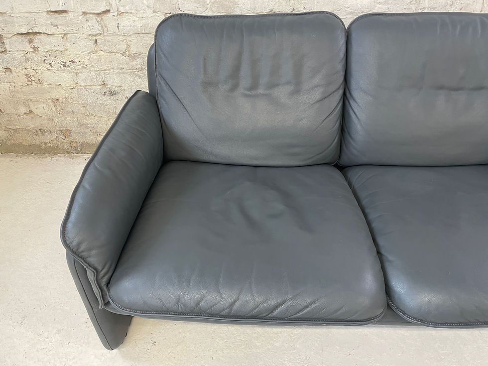 Miniaturbild: De Sede DS 61 Sofa mit Hocker aus Leder in Grau