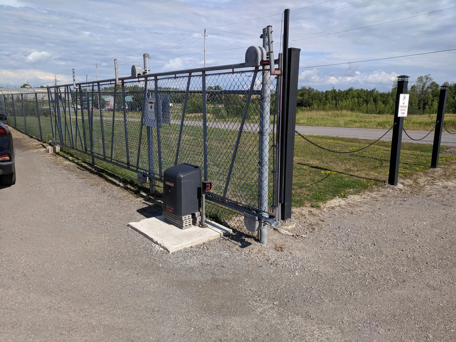 Sliding entrance gate and gate motor at Cavaliere Mini Storage