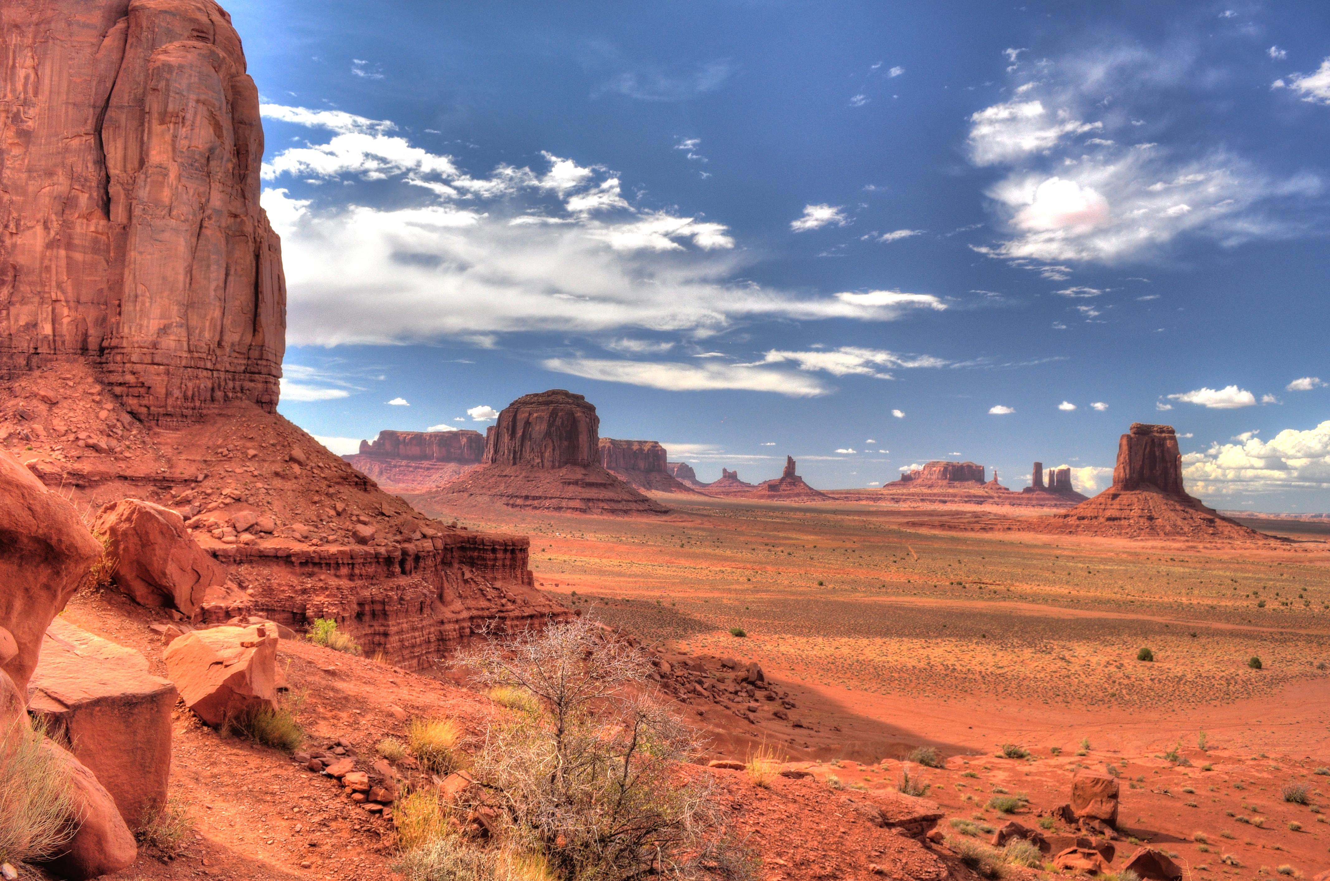 DSC_8867_8_9_tonemapped