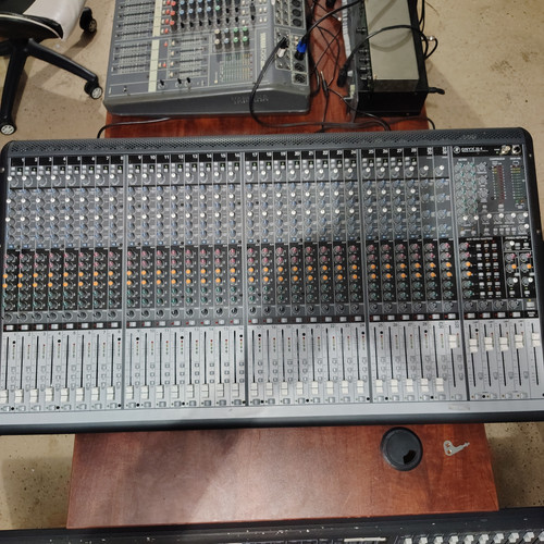 Mackie ONYX-32 Premium 32-Channel | SecondLife Audio Gears