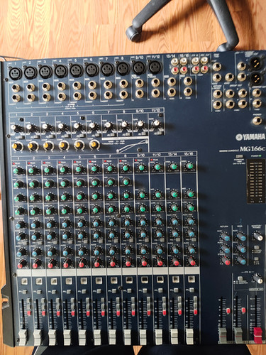 Yamaha MG206C Analog Mixer | SecondLife Audio Gears