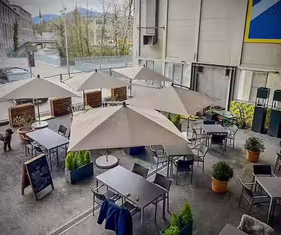 Quartierpaddel und Laszlo’s Grill
