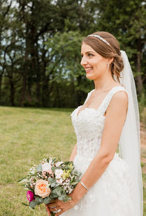 mariée souriante métairie du fusté