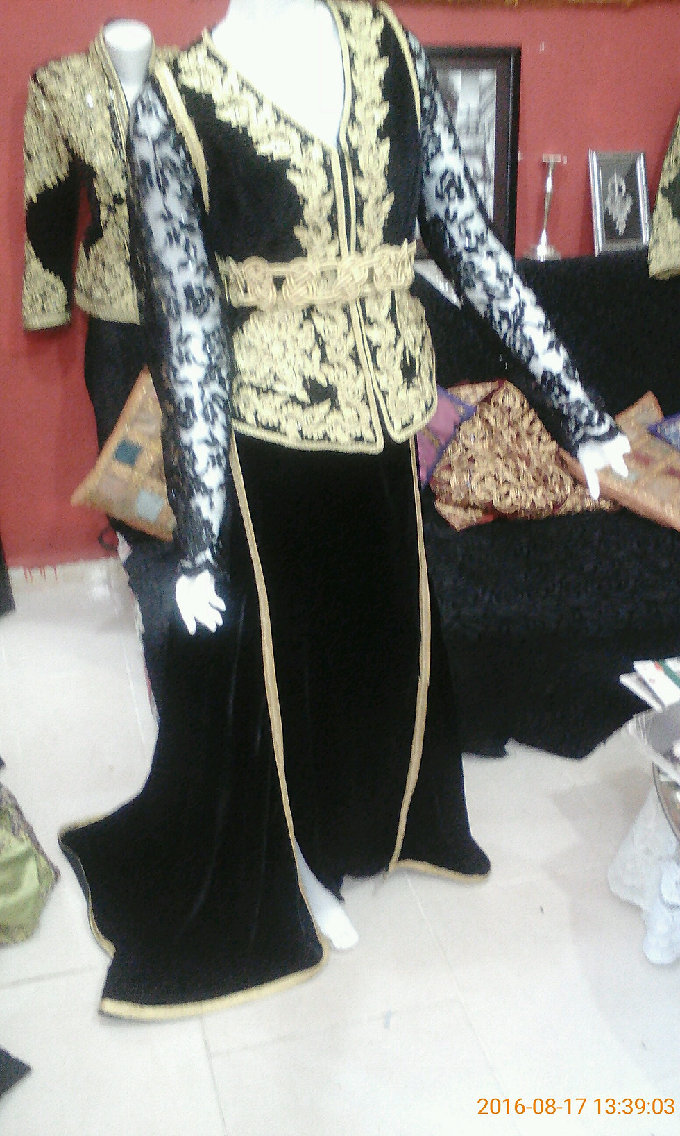 Miniature : CAFTAN 008
