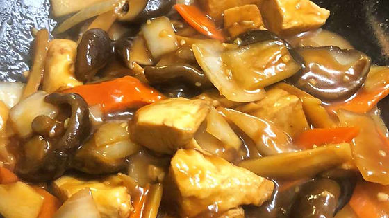 38. Stir Fried chicken with Bamboo Shoots & Chinese Mushroom 雙冬鸡