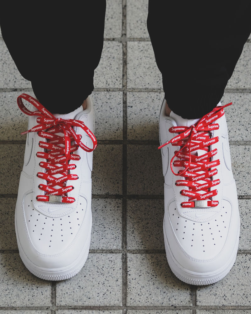SUPREME x Nike Air Force 1 Review