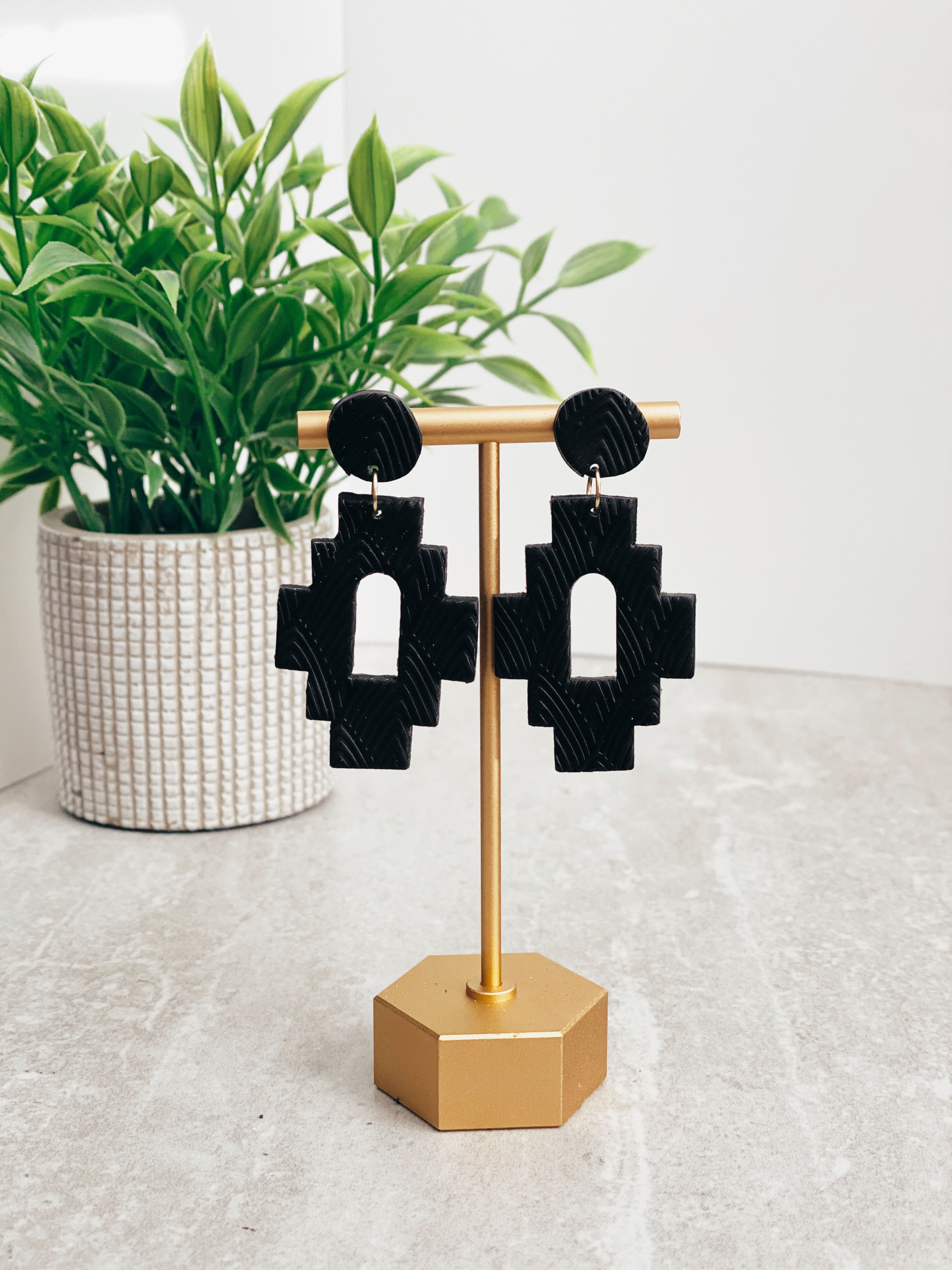 Aztec in Black Texture