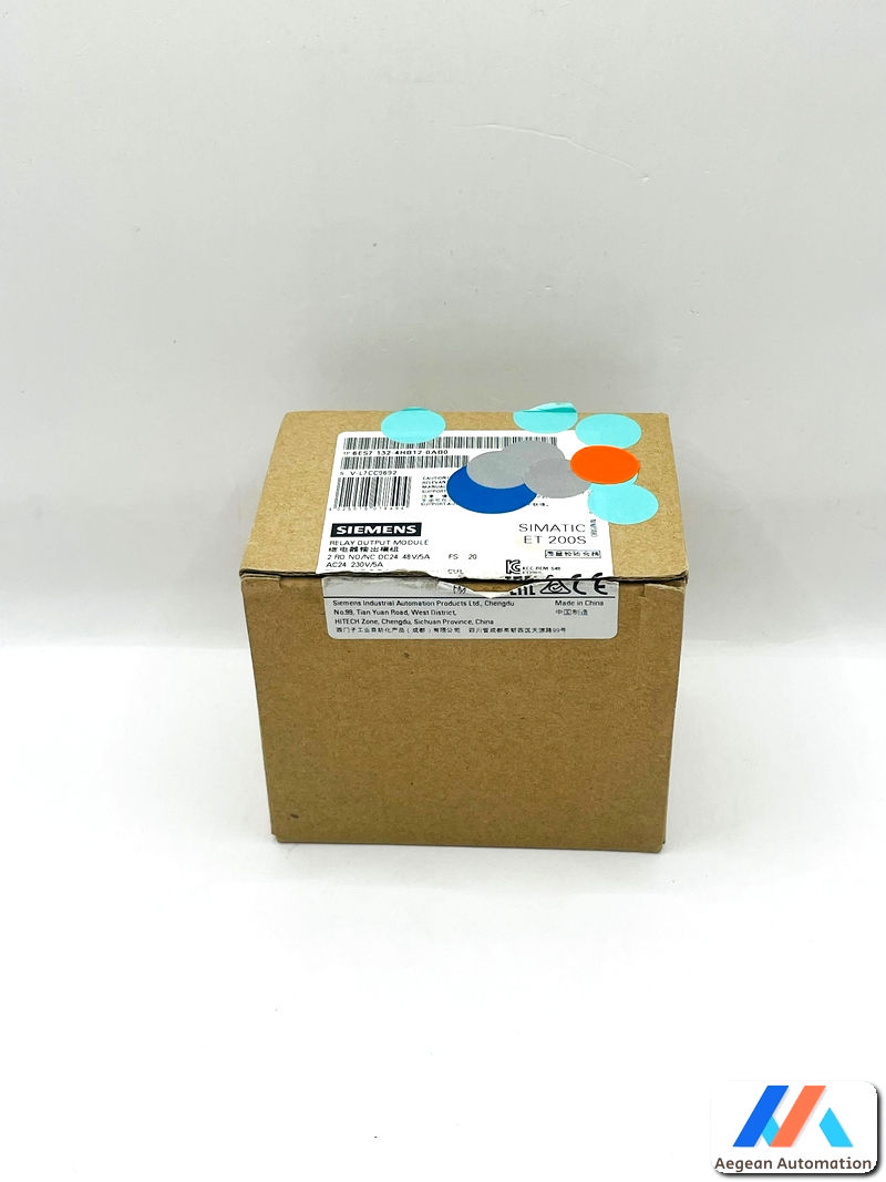 Siemens 6ES7132-4HB12-0AB0  front view with original packaging