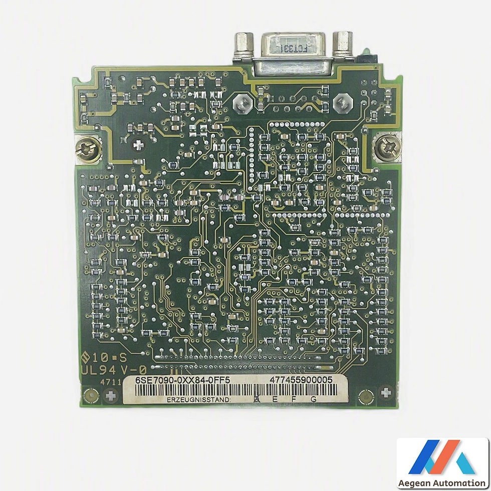 Miniaturbild: Siemens 6SE7090-0XX84-0FF5 close-up of serial number on new device