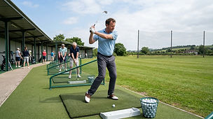 Male_golfer_practicing_202604141013 (1).jpeg