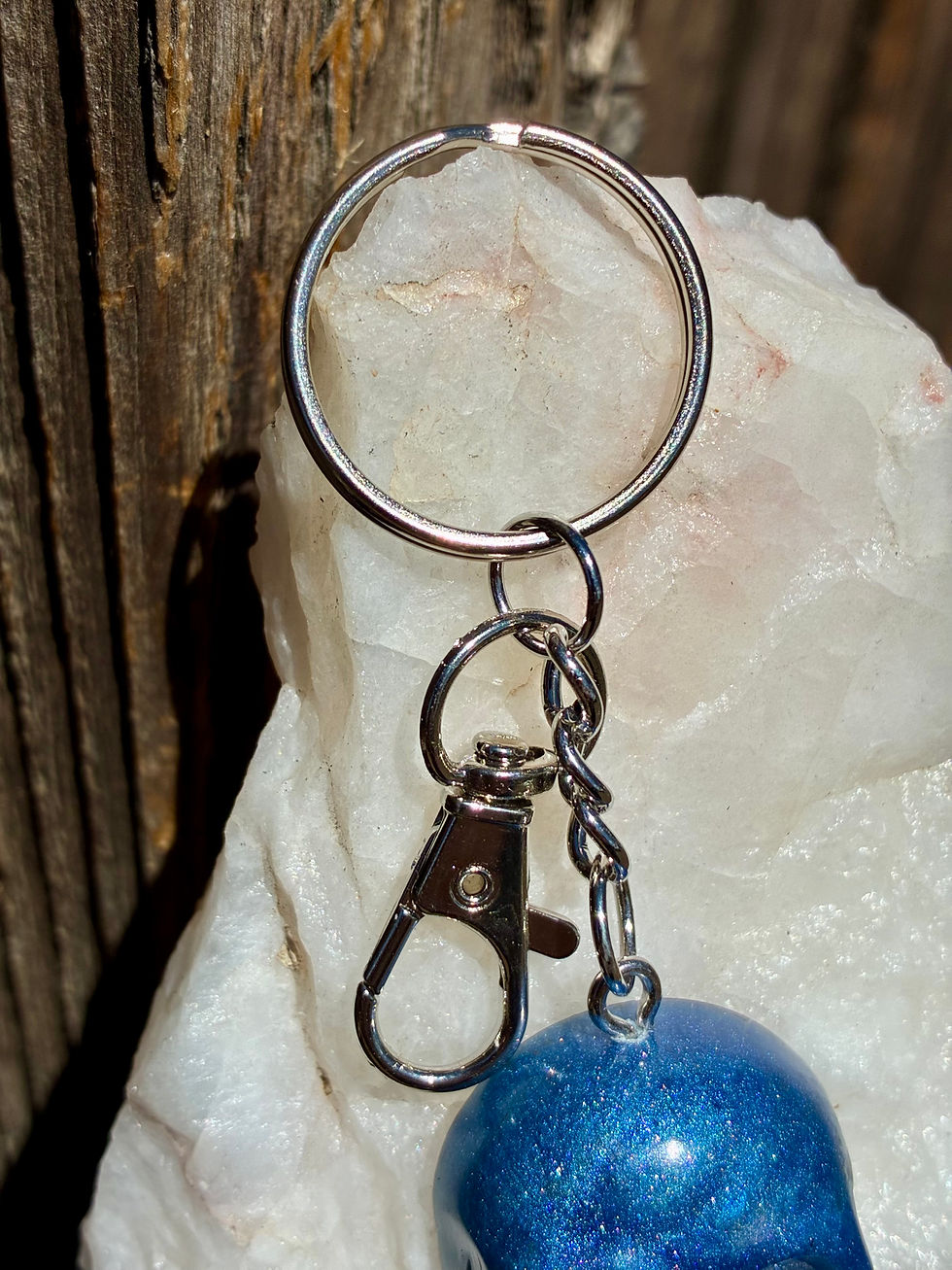 Thumbnail: Blue Shimmer Skull Keychain