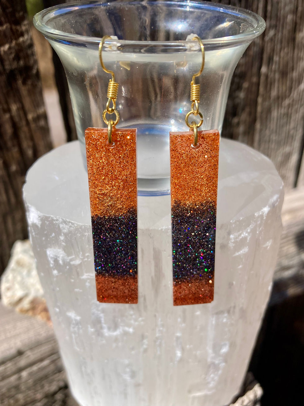 Thumbnail: Autumn Glow Resin Dangle Earrings