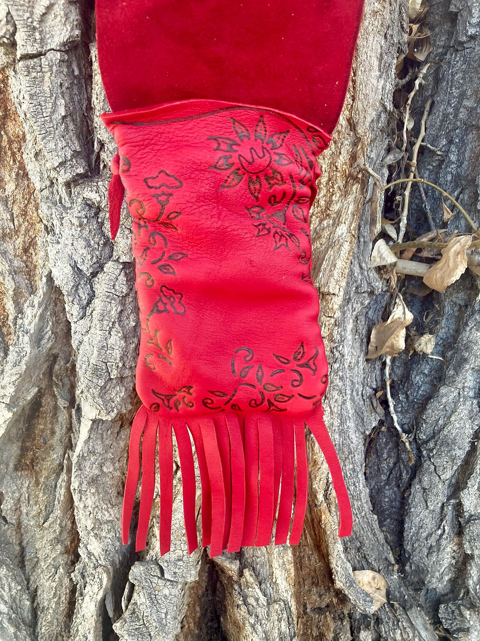 Thumbnail: Handmade Red Leather Fringed Crossbody Bag with Hummingbird and Flower Design