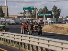 BLOQUEOS; MANTENEMOS DIÁLOGO PERMANENTE, RESALTA