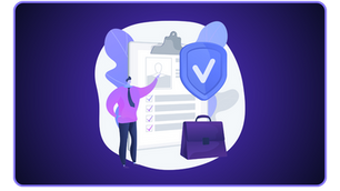 Die Illustration visualisiert das Thema Compliance im Unternehmen: Integrität als Strategie. Ein Business-Experte prüft eine Checkliste, was die systematische Überprüfung von Richtlinien und gesetzlichen Vorgaben symbolisiert. Das prominente Schutzschild mit Haken verdeutlicht die Schutzfunktion eines Compliance-Management-Systems zur Haftungsvermeidung. Die Aktentasche und das strukturierte Dokument stehen für die operativen Aufgaben der Compliance-Abteilung, während das gesamte Design die Definition von Regeltreue als modernes Sicherheitskonzept unterstreicht.