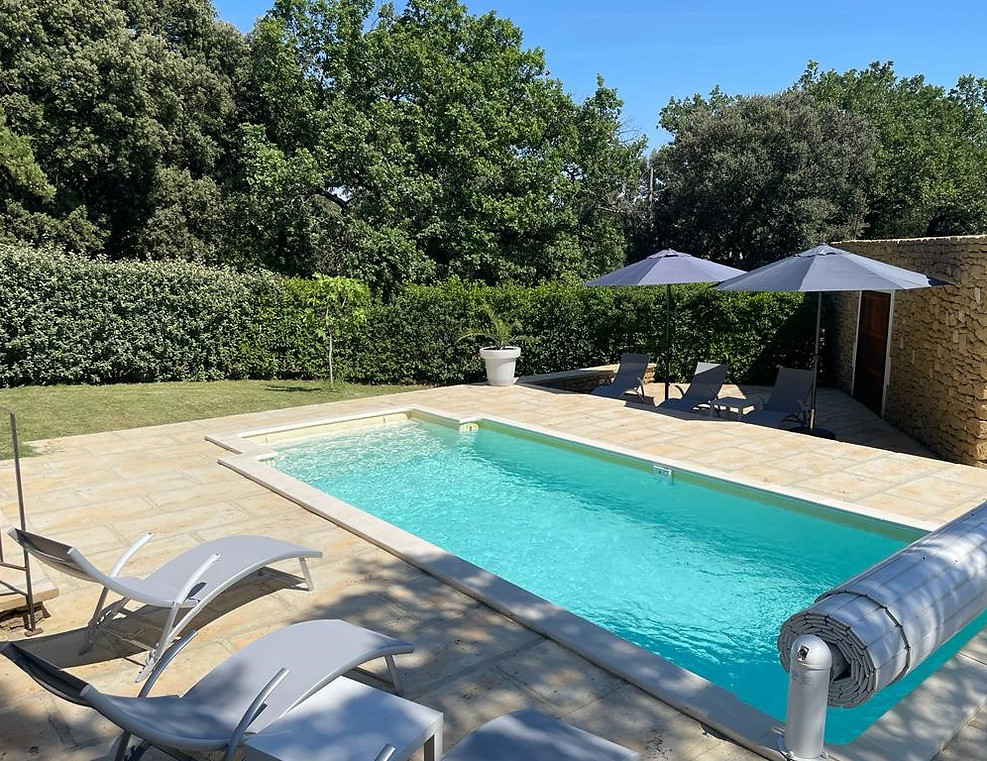 Piscine gite les Aiguiers Grignan
