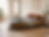 VanFraai Lussan Bett aus Bauholz mit natürlicher Holzmaserung und klarer Form