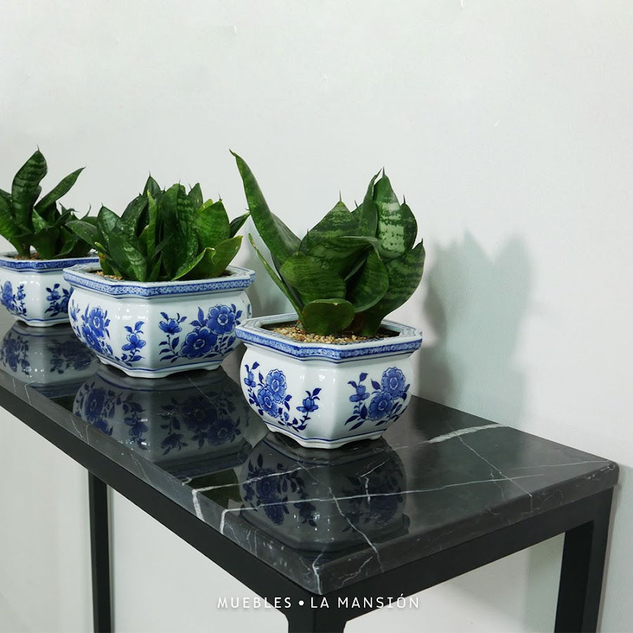 Miniatura: Credenza