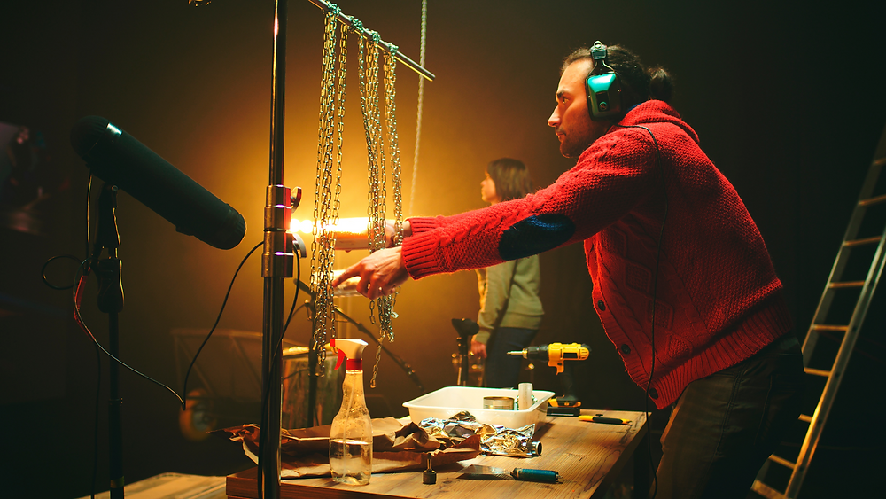 ARTICLE: How Foley Artists Work with the Sound Department.