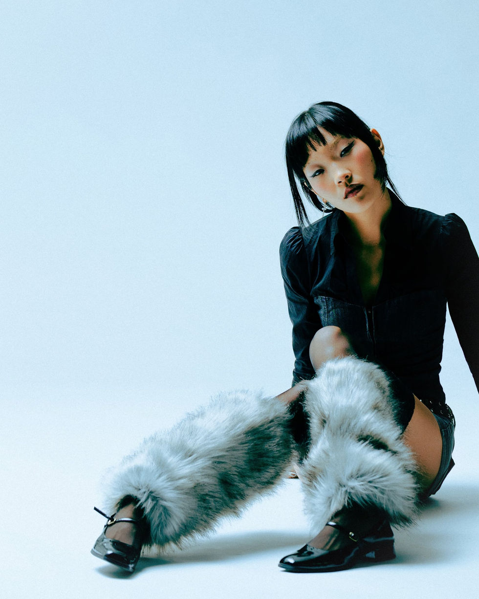 Make-up Look mit kräftigem Eyeliner