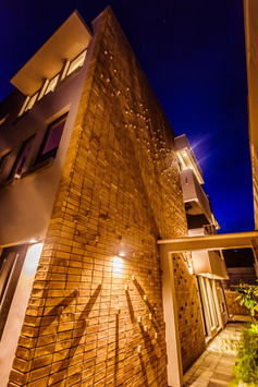 18 NIGHT - BRICK RELIEF.jpg