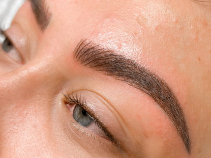 Kun kulmakarvat ei kasva, voiko pigmentointia tehdä?