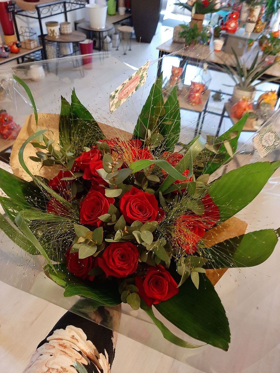 Miniature : Bouquet de roses rouges et blanches