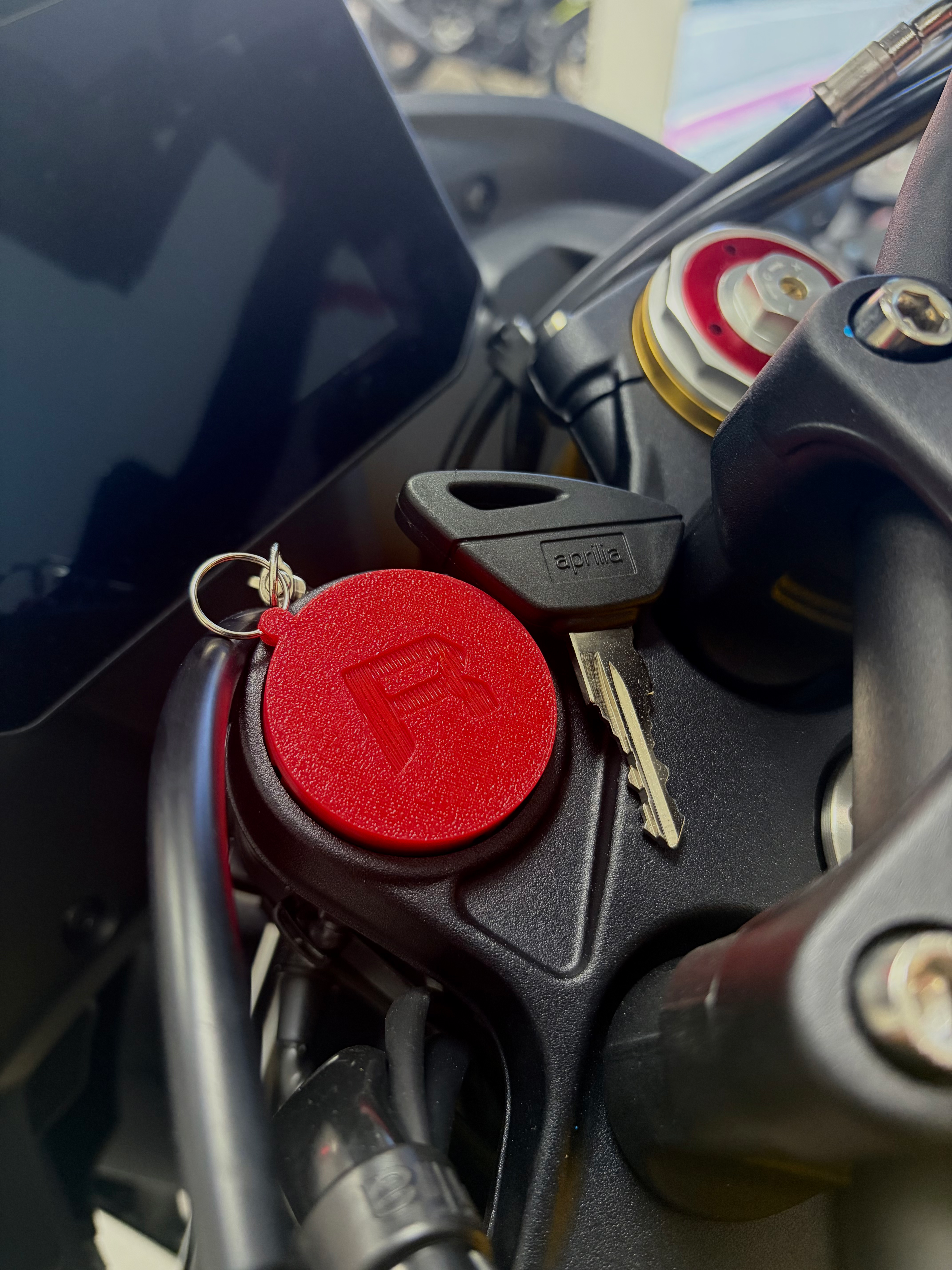 2011+ Aprilia Tuono V4/V4 1100 Factory Ignition Cover