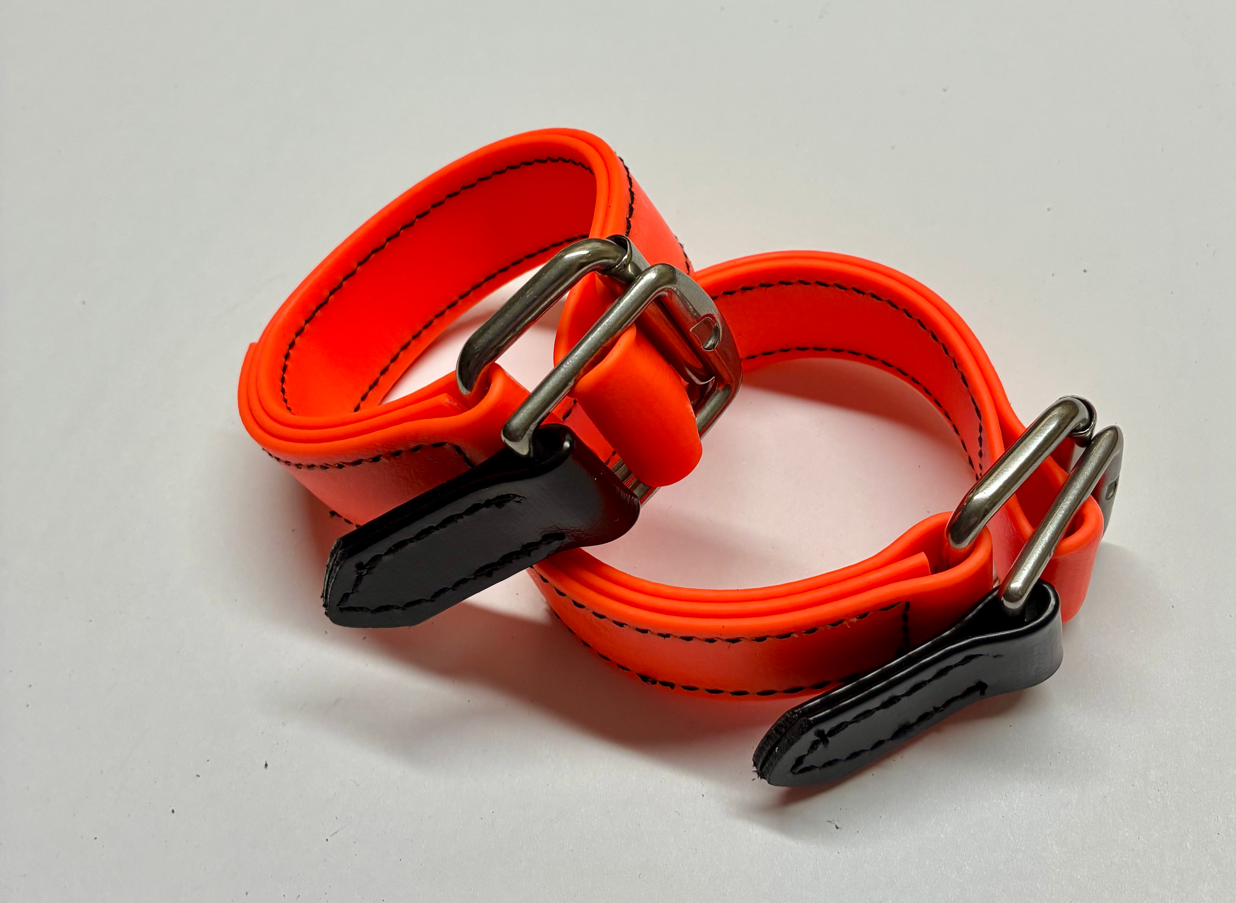 Quick release hobbles 