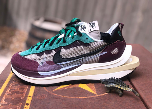 nike sacai vapor waffle villain red